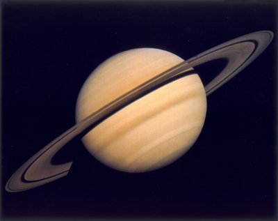 Saturne et ses anneaux, photographiés par Voyager 1 - Nicolas d