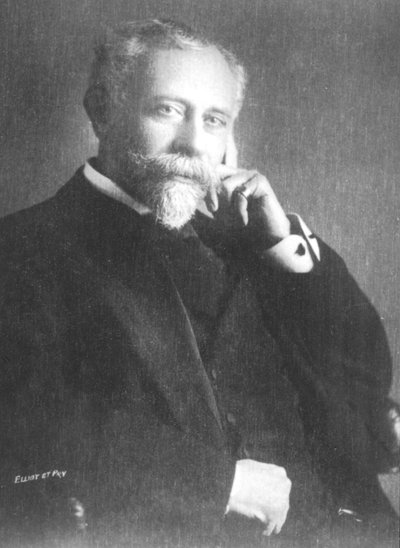 Paul Cambon, vers 1893 - Elliott and Fry