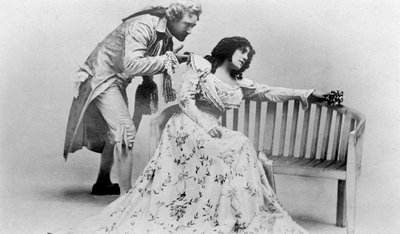 Julia Neilson et Fred Terry dans Le Mouron Rouge, vers 1905 - Ellis and Walery