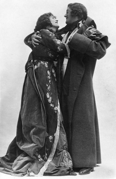 Julia Neilson et Fred Terry dans Le Mouron Rouge, vers 1905 - Ellis and Walery