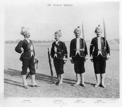 8e infanterie de Madras, vers 1897 - English Photographer