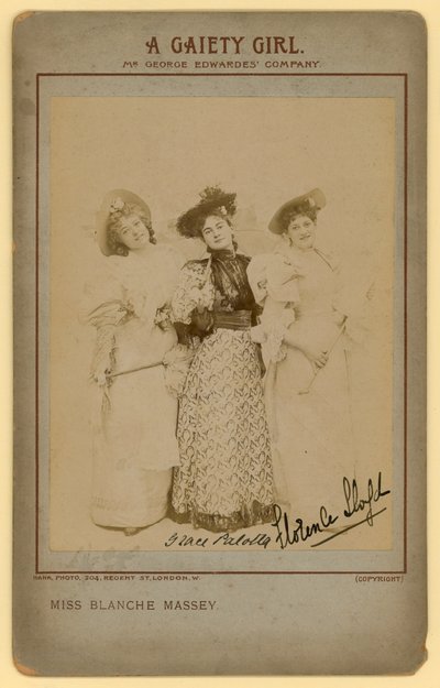 Une fille de Gaiety - Miss Blanche Massey, Grace Palotta, Florence Lloyd - English Photographer