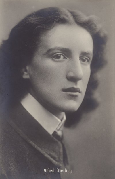 Alfred Bierling, musicien - English Photographer