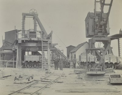Blackwall Tunnel : puits et ouvriers pendant la construction du tunnel, 1893 - English Photographer