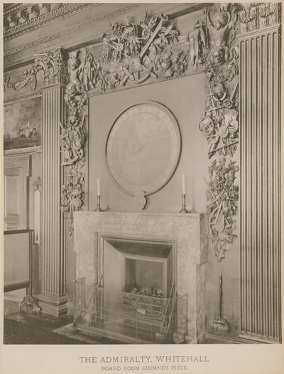 Cheminée de la salle du conseil à l