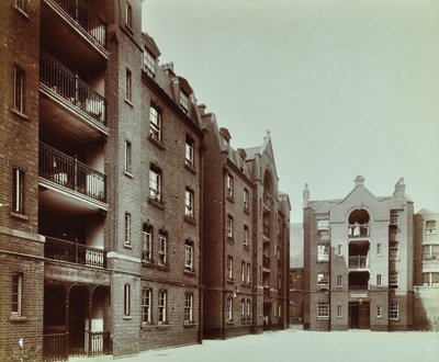 Borough Road Estate : immeubles résidentiels, Londres - English Photographer