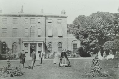 Broomwood House, Broomwood Road : élévation arrière, Londres, 1890 - English Photographer