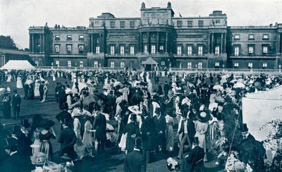 Garden-party au palais de Buckingham, 1911 - English Photographer