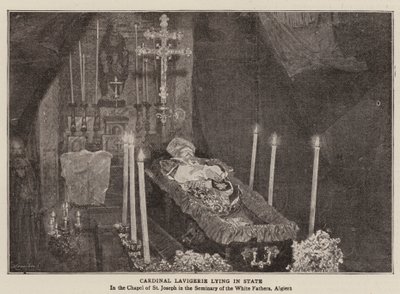 Le Cardinal Lavigerie en Chapelle Ardente - English Photographer