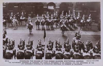 Changement de la garde, Horse Guards, Whitehall, Londres - English Photographer