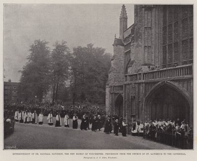 Intrônisation du Dr Randall Davidson, le nouveau évêque de Winchester, procession de l