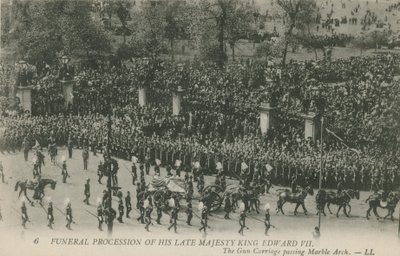 Cortège funèbre de feu Sa Majesté le roi Édouard VII passant par Marble Arch - English Photographer