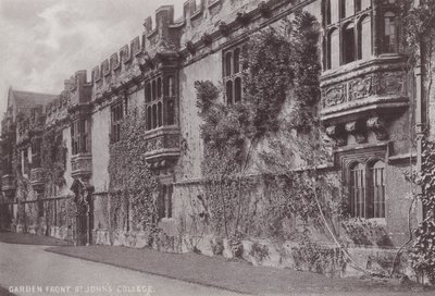 Façade du jardin, St Johns College - English Photographer