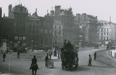 Vue générale de Charing Cross - English Photographer