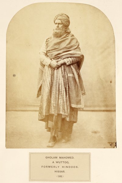 Gholam Mahomed, un Wuttoo, anciennement Hindous, Hissar, extrait de The People of India, par J. Forbes Watson, publié en 1868 - English Photographer