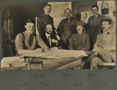 Golt, Tucker, Bull, Aikens, Bragg et Paris, vers 1916 - English Photographer