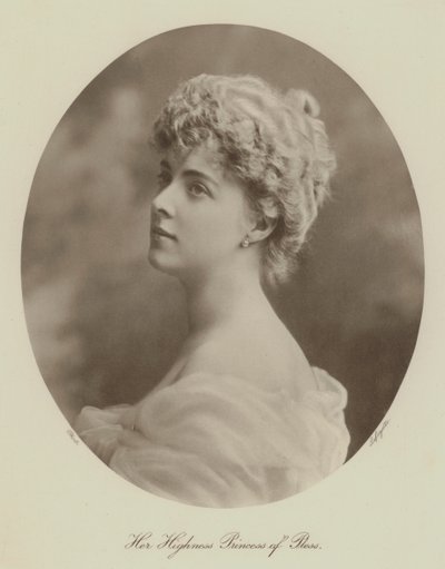 Son Altesse la Princesse de Pless (photo n/b) - English Photographer