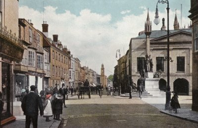 Rue Haute et Mémorial de la Reine Victoria, Newport - English Photographer