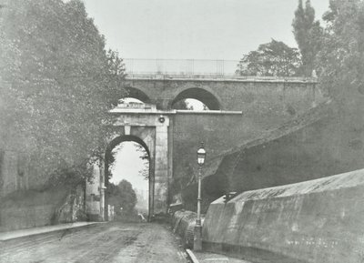 Arc de Highgate, pont de la route Archway : vue générale du vieux pont, 1896 - English Photographer