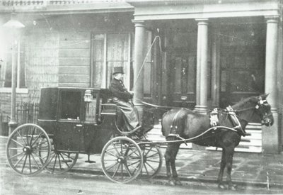 Fiacre à cheval, 1890 - English Photographer