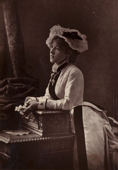 Jennie Lee - English Photographer