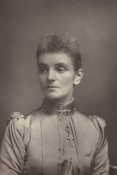 Lady Jeune - English Photographer