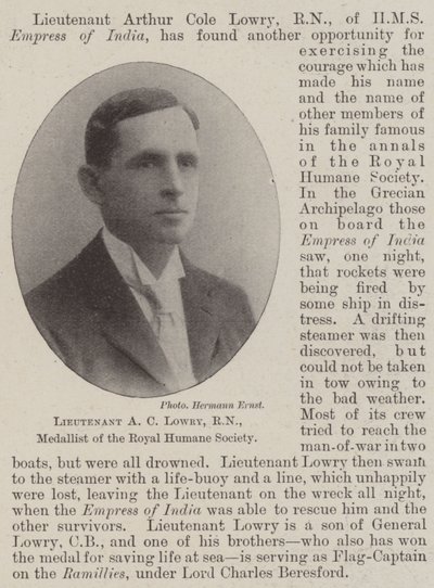 Lieutenant A C Lowry, RN, médaillé de la Royal Humane Society - English Photographer