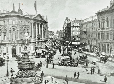 London Pavilion, Piccadilly Circus, Westminster : vue vers l