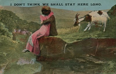 Amoureux sur une falaise : Je ne pense pas que nous resterons ici longtemps - English Photographer