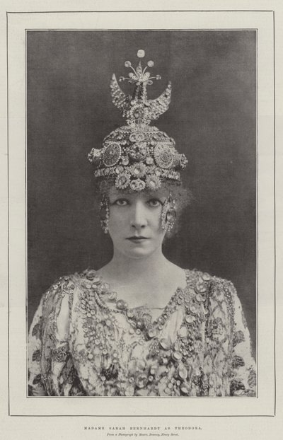 Madame Sarah Bernhardt en Théodora - English Photographer