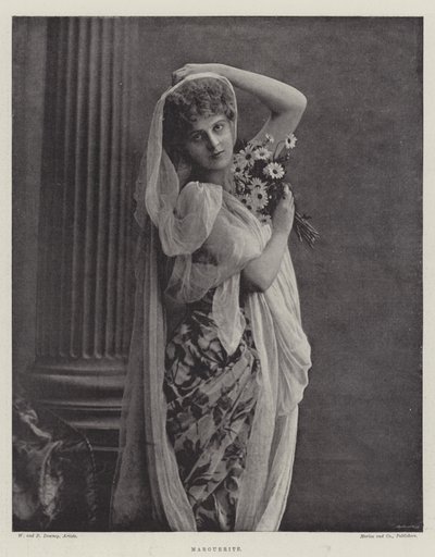Marguerite - English Photographer