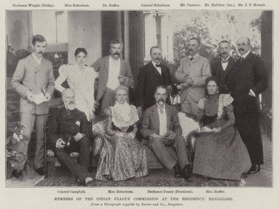 Membres de la Commission indienne de la peste à la Résidence, Bangalore - English Photographer
