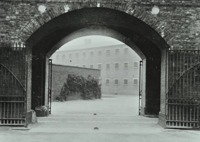 Prison de Millbank: arche, entrée, 1885 - English Photographer