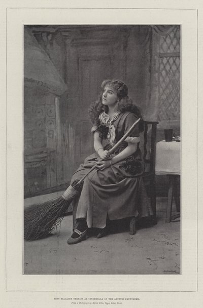 Mlle Ellaline Terriss en Cendrillon dans le Pantomime du Lyceum - English Photographer