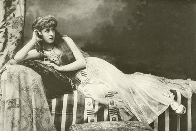 Miss Langtry en Cléopâtre (gravure) - English Photographer
