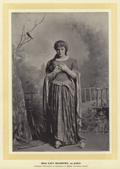 Mlle Lily Hanbury, en Juliette - English Photographer