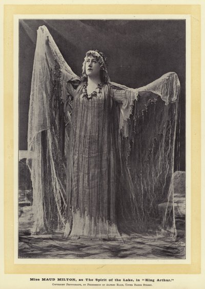 Mlle Maud Milton, en Esprit du Lac, dans Le Roi Arthur - English Photographer