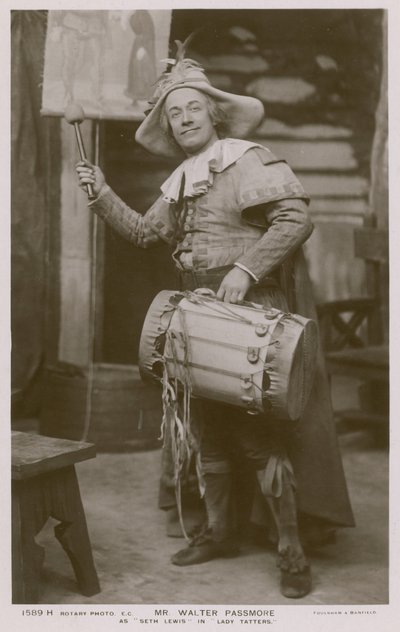 M. Walter Passmore, Seth Lewis dans Lady Tatters - English Photographer