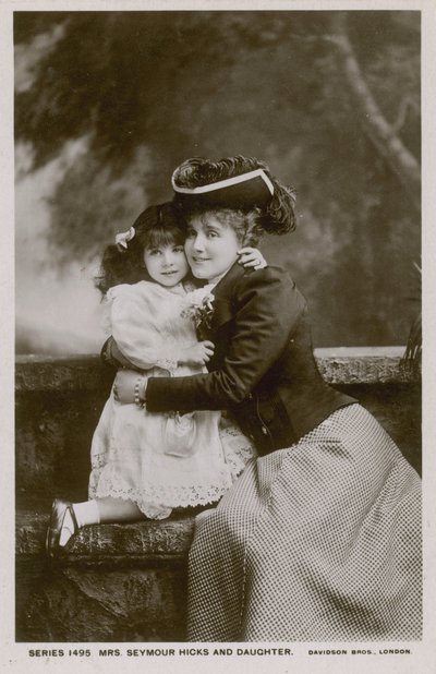 Mme Seymour Hicks et sa fille - English Photographer