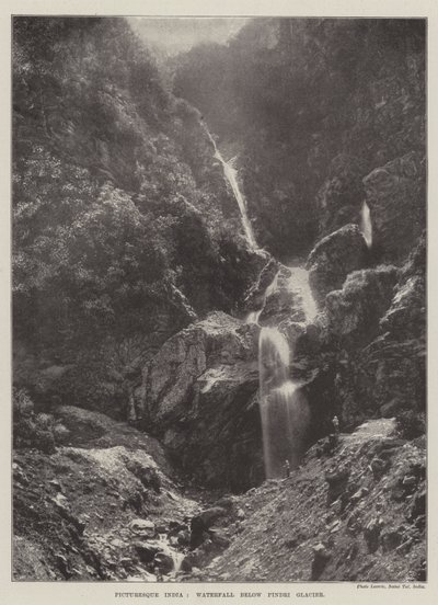 Inde pittoresque, cascade sous le glacier de Pindri - English Photographer