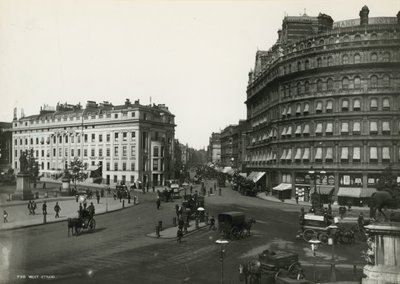 Carte postale avec une image de West Strand - English Photographer