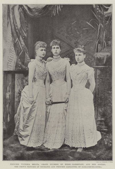Princesse Victoria Melita, grande-duchesse de Hesse-Darmstadt, et ses sœurs, la princesse héritière de Roumanie et la princesse Alexandra de Saxe-Cobourg-Gotha - English Photographer