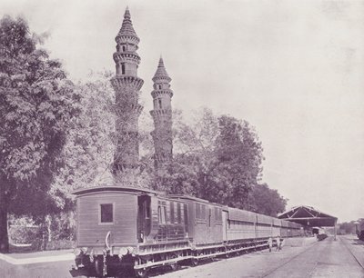 Gare et Minarets, Ahmedabad - English Photographer