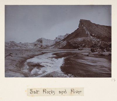Roches salines et rivière, de 