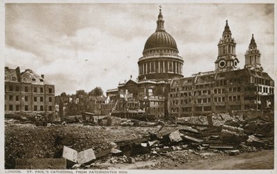 Cathédrale St Paul, Londres, depuis Paternoster Row - English Photographer