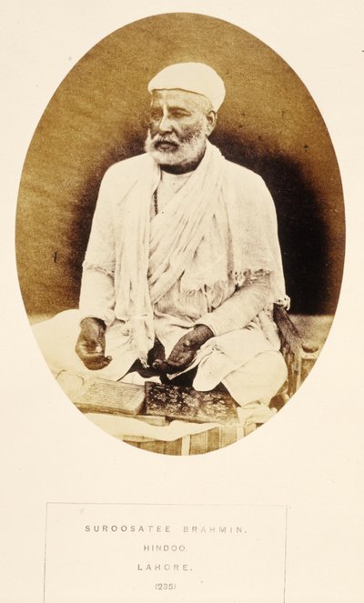 Suroosatee Brahmin, hindou, Lahore, de The People of India, par J. Forbes Watson, publié en 1868 - English Photographer