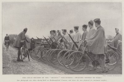 La section cycliste des volontaires artistes, en attente d