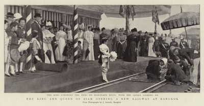 Le roi et la reine de Siam inaugurant une nouvelle voie ferrée à Bangkok - English Photographer