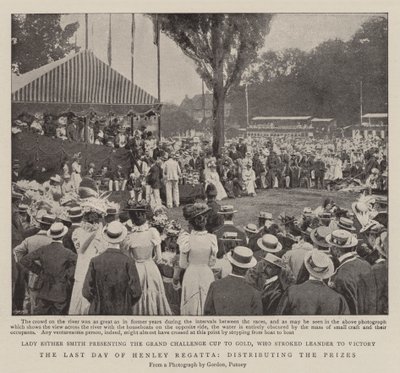 Le dernier jour de la régate de Henley, distribution des prix - English Photographer