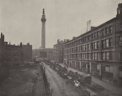 Le Monument (photo n/b) - English Photographer